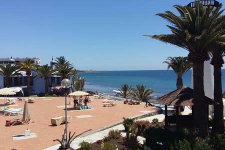Lidia & Paco Home Two Bedrooms Beachfront Playa Del Aguila  Eksteriør bilde